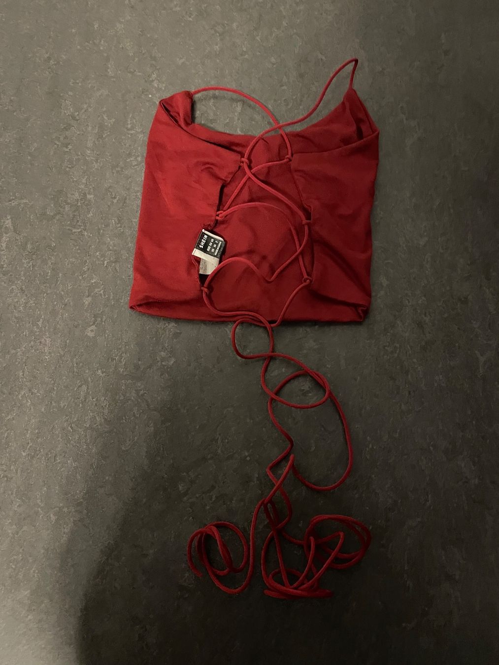 Shein Top: Rückenfreies Top – Nuovo (secondo la descrizione) da Zürich venduto da car_26mh 2