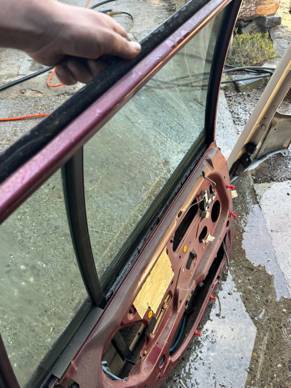 Volvo Tutti pezzi di ricambio auto: Türe zu Volvo 940 Turbo – Usato da Kandergrund venduto da gkstn0305 1