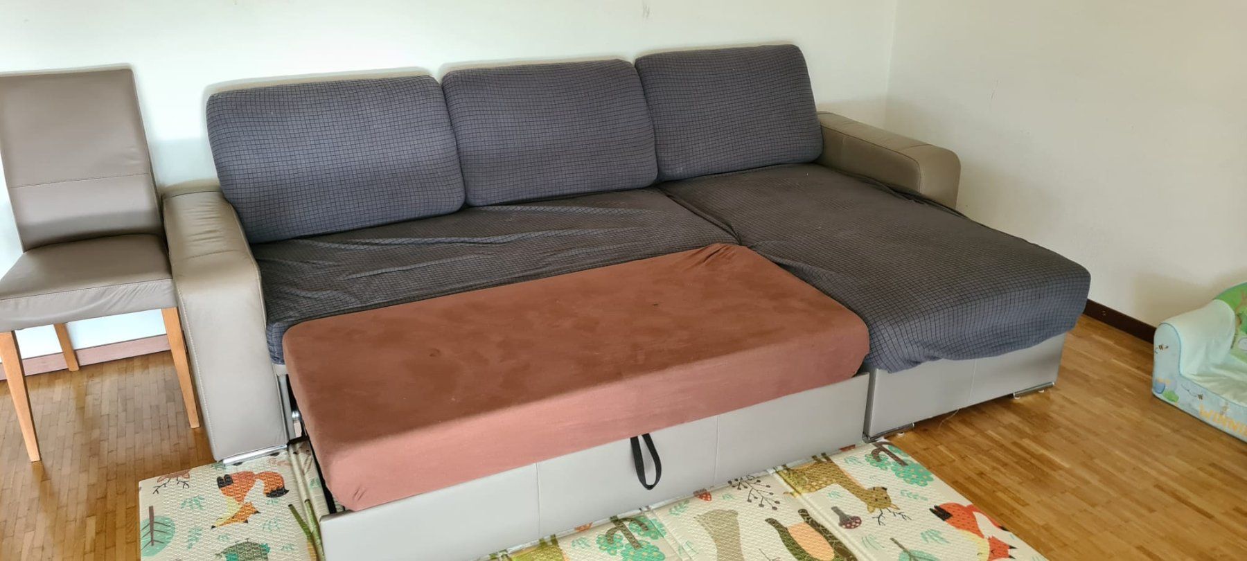 Divani: Sofa Echtleder Taupe mit Schlaffunktion – Usato da Aarau venduto da oksana90 3