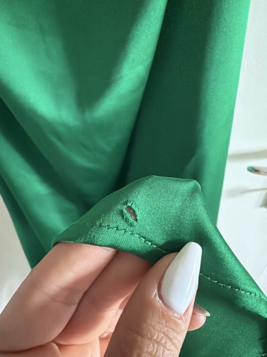 Vestiti: Abendkleid  – Usato da Uster venduto da Ninii003 3