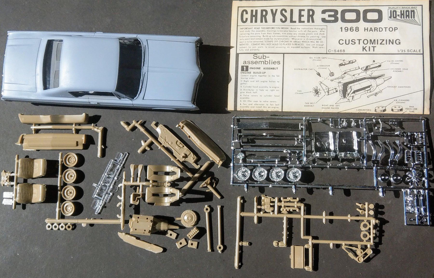Chrysler Modellautos: Johan 68 Chrysler 300 HT customizing kit C-5468 – Gebraucht aus Châtillens von rei_y82w 6