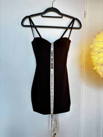 Kleid Marke MARS THE LABEL braun Gr. UK 6 neuwertig