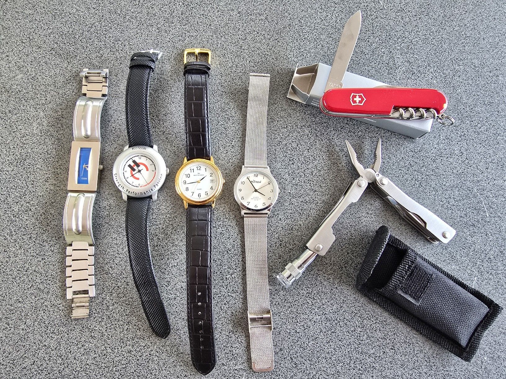 Orologi: Herren Uhren Set 4 Stk. ein Sackmesser Konvolut. – Difettoso da Domat/Ems venduto da Coc87
