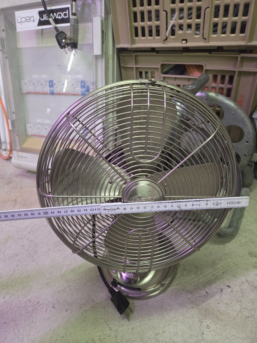 Ventilatori: Tischventilator Hunter Century 3 Stufen 90023 – Usato da Zürich venduto da Alibaba1234 1