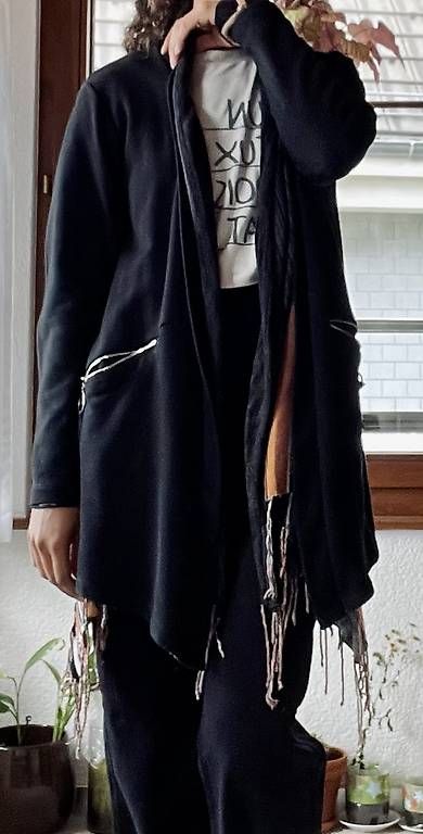 Jacken: Black Blazer – Gebraucht aus Herisau von Ciaoschein 2