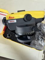Leica NA332 Nivelliergerät neuwertiger Zustand