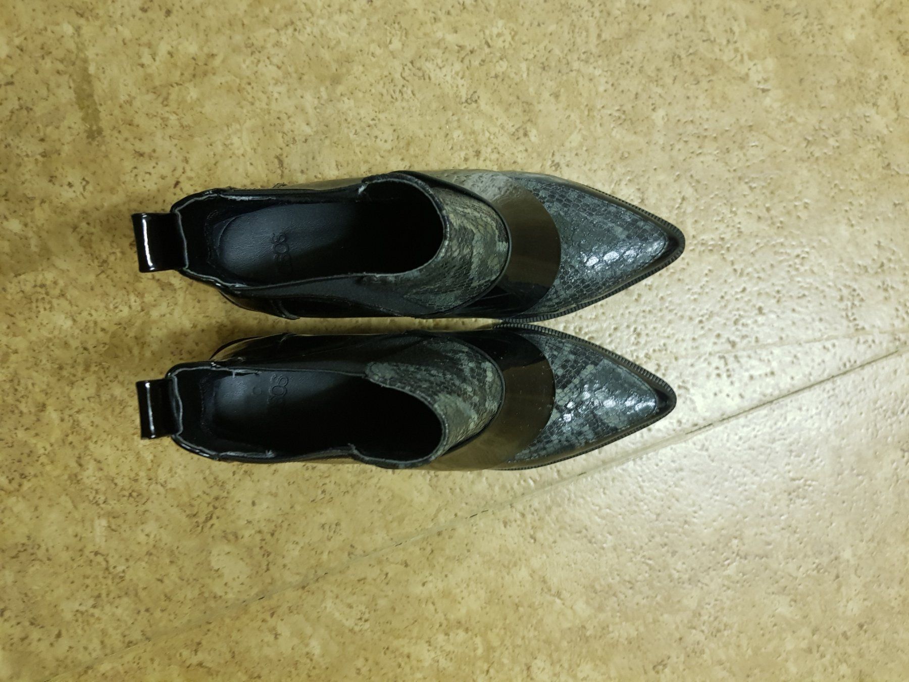 Damenschuhe: Asos Stiefelette von Asos – Gebraucht aus Eschenbach SG von SanFranciscoCalifornia 4