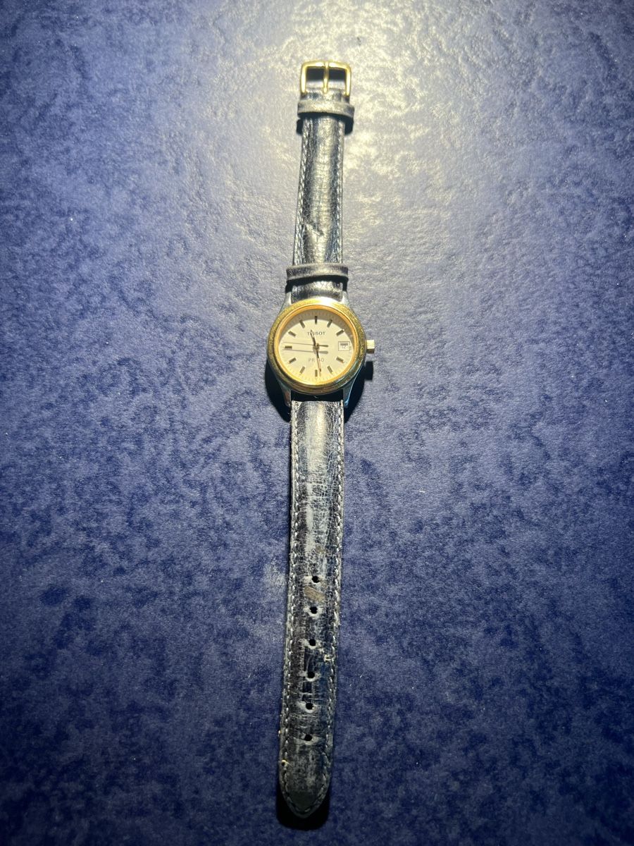 Tissot Montres: Tissot PR 50 – D'occasion à Laufen par groove60 3