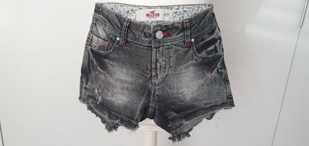 Short Hollister Gr XS grau schwarz