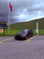 schöner  BMW  Kombi mit speziellen Alufelgen
