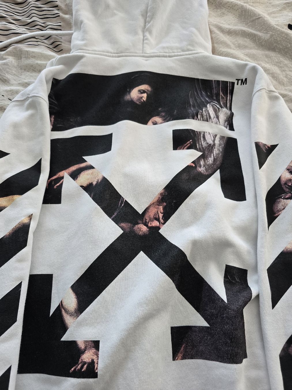 Off-White Pulls & Sweat-shirts: Off White Hoodie size L – D'occasion à Arbon par dh9_m22p 1