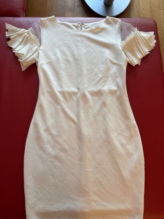 kurzes Sommerkleid - transparente, kurze Ärmel