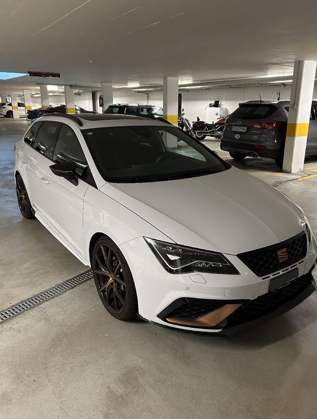 Seat Automobili: SEAT Leon ST Cupra R300 – Usato da Emmenbrücke venduto da jul_c9kv 1