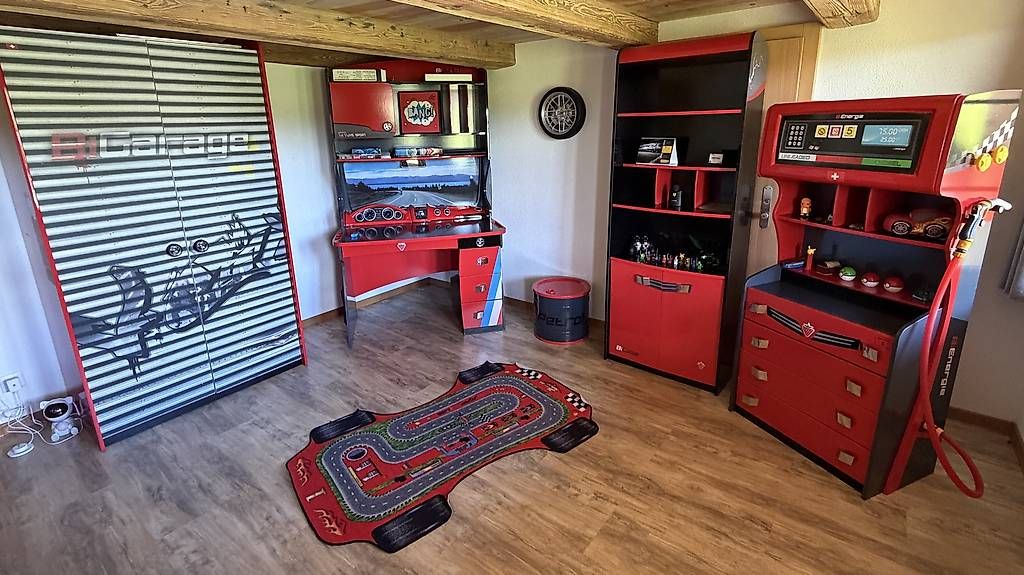 Armadi: Kinderzimmer "Cilek Champion Racer" – Usato da Kaltacker venduto da Sabri94