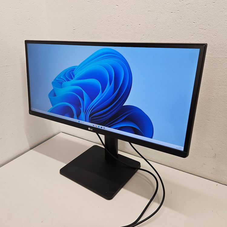 LG 29 Zoll Monitor - 29UB67 Ultra Widescreen | Kaufen auf Ricardo