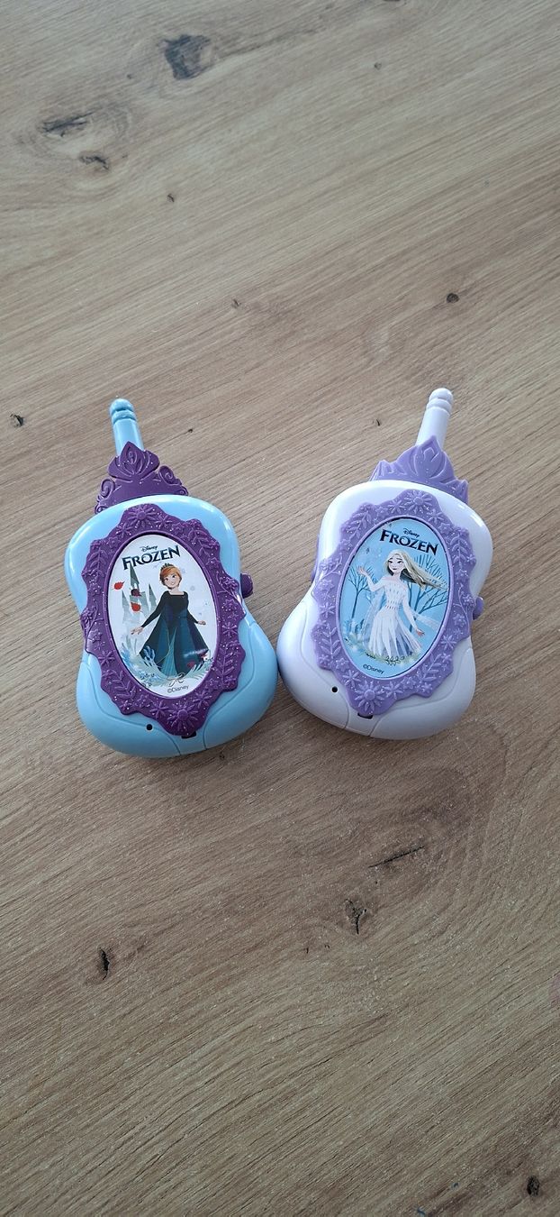 Spielzeuge: Walkie Talkie Frozen – Gebraucht aus Rothenthurm von Timmi05