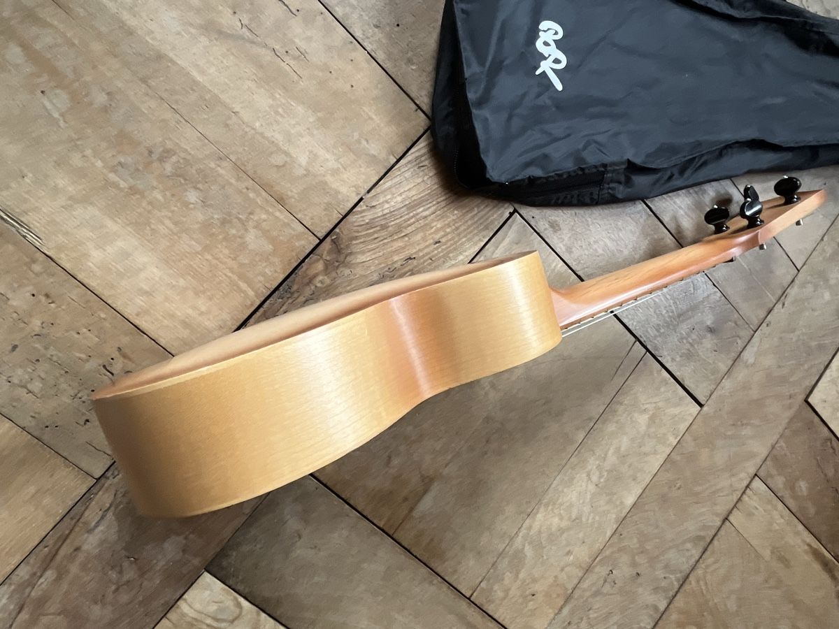 Strumenti musicali: BRÜKO Ukulele – Usato da Wiesenberg venduto da swissantik 4