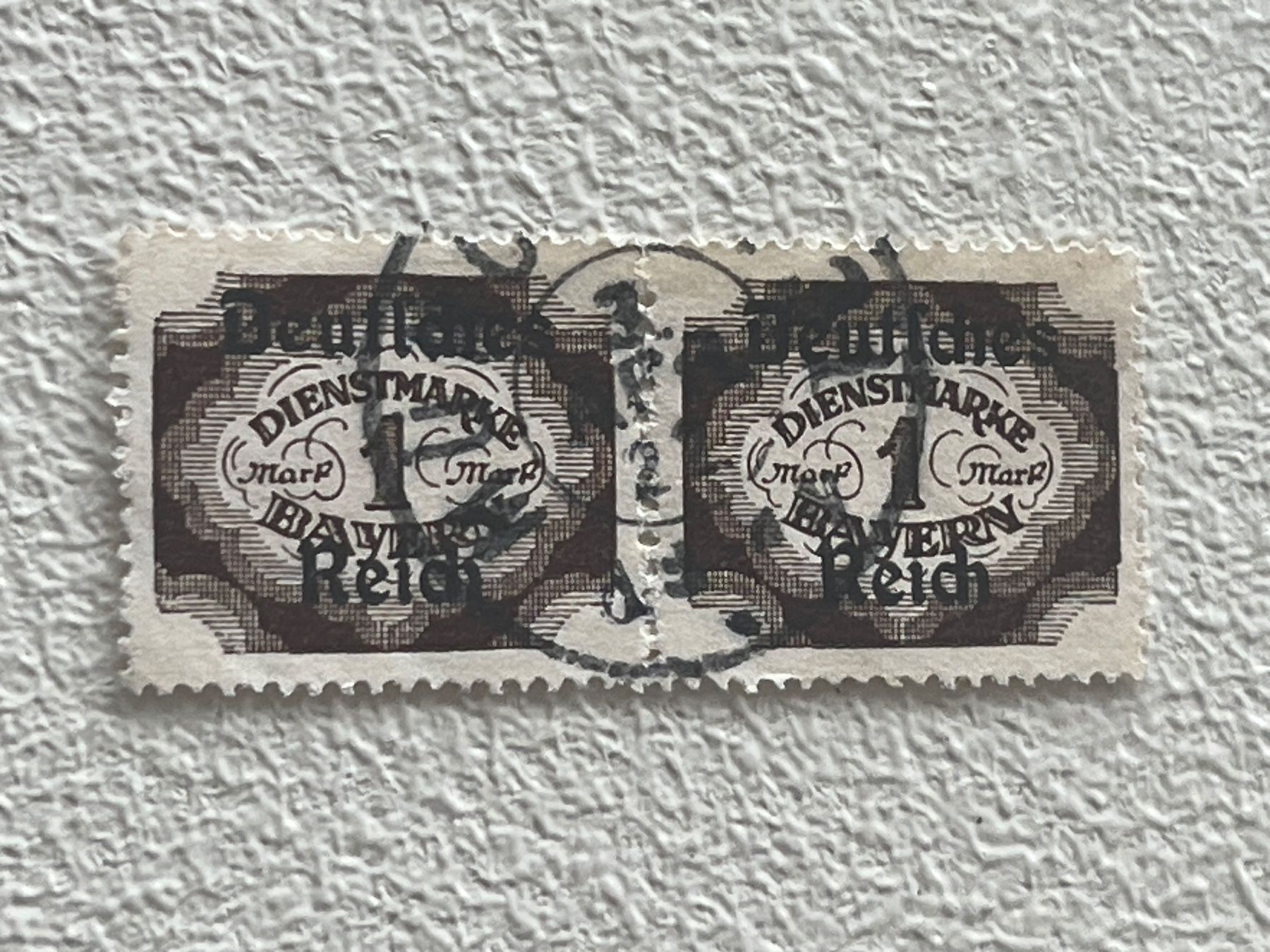 Tous les timbres: DR - Deutsche Reich Briefmarke – D'occasion à Chiasso par AzenYa