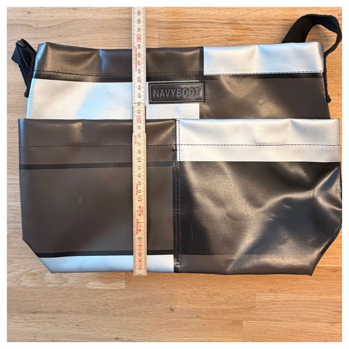 Navyboot Borse: NAVYBOOT Umhängetasche aus recyceltem Planenmaterial – Nuovo (secondo la descrizione) da Schlieren venduto da RoPue 6