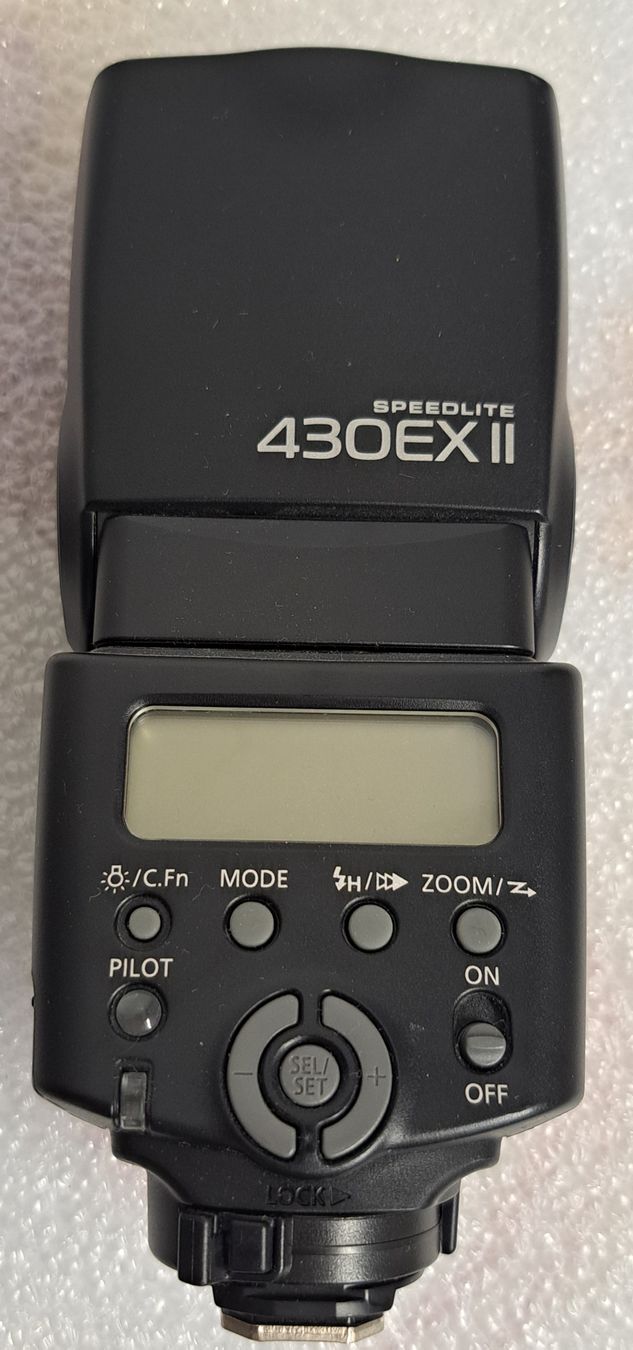 Canon Flash: Kamerablitzgerät: der Canon Speedlite 430EX II – Usato da Biel/Bienne venduto da Sasha4u 6
