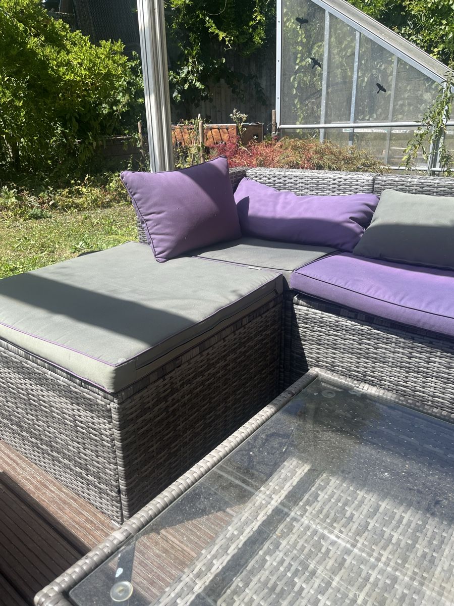 Divani: Polyrattan Gartensitzgruppe, Lounge Set, 9-teilig, grau – Usato da Hinterkappelen venduto da J0achim 2