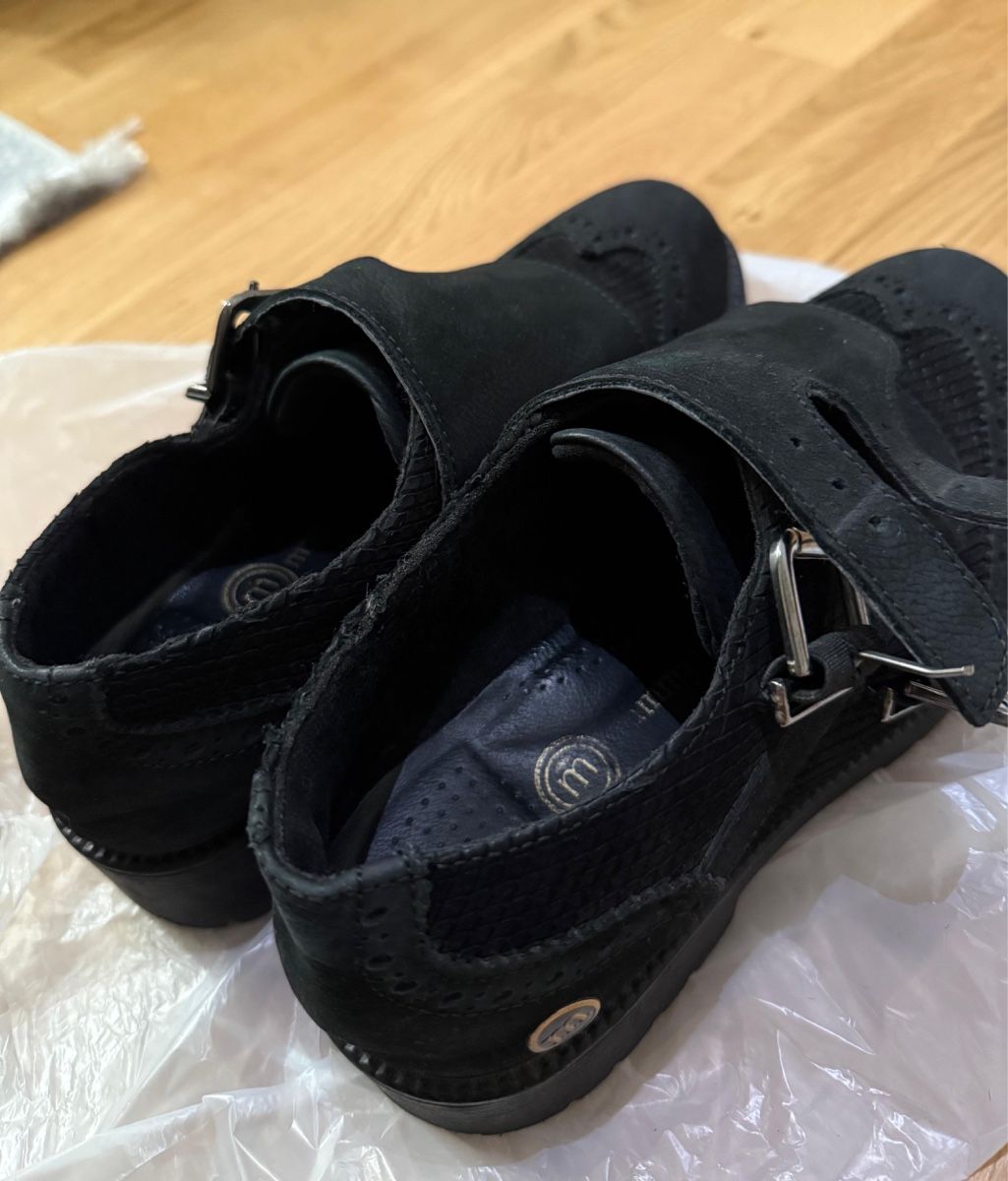 Scarpe da donna: Schwarze Halbschuhe, Grösse 38, Top Zustand – Usato da Winterthur venduto da Yuni1 2
