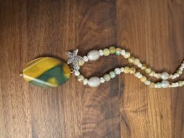 Schönes kette mit Anhänger