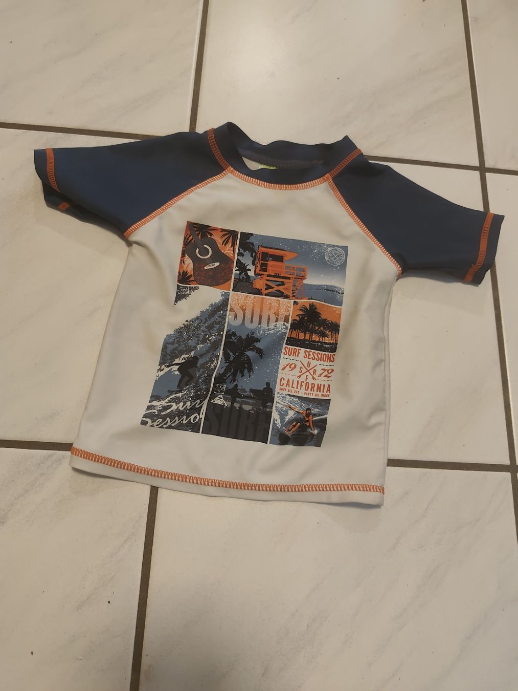 Badehosen & -kleider: uv Shirt 74/80 – Gebraucht aus Sulz AG von MayEi