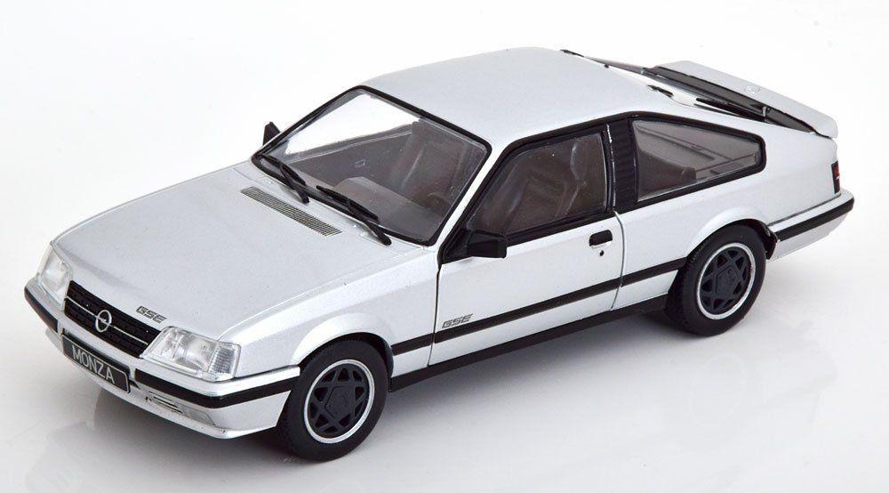 Opel Monza A2 GSE 1983-1986 Silber Met. / Schwarz 1:24 | Kaufen Auf Ricardo