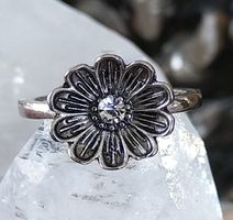 MARGERITE BLUMEN RING IN 925 SILBER