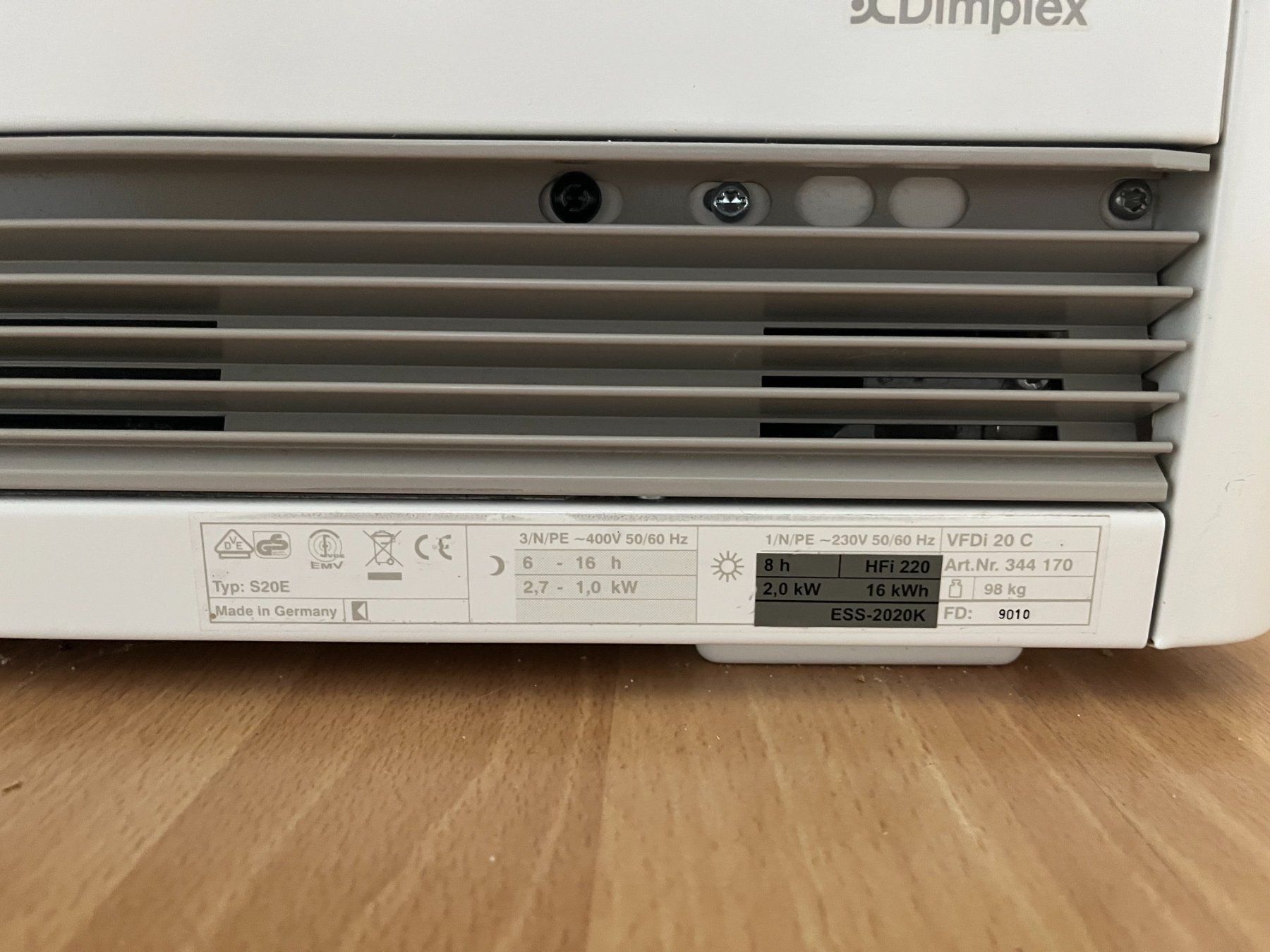 Radiatori: Dimplex S20E Wärmespeicher 2kw – Usato da Leuggern venduto da Yzerman2 1