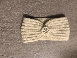 Stirnband beige mit Perlen