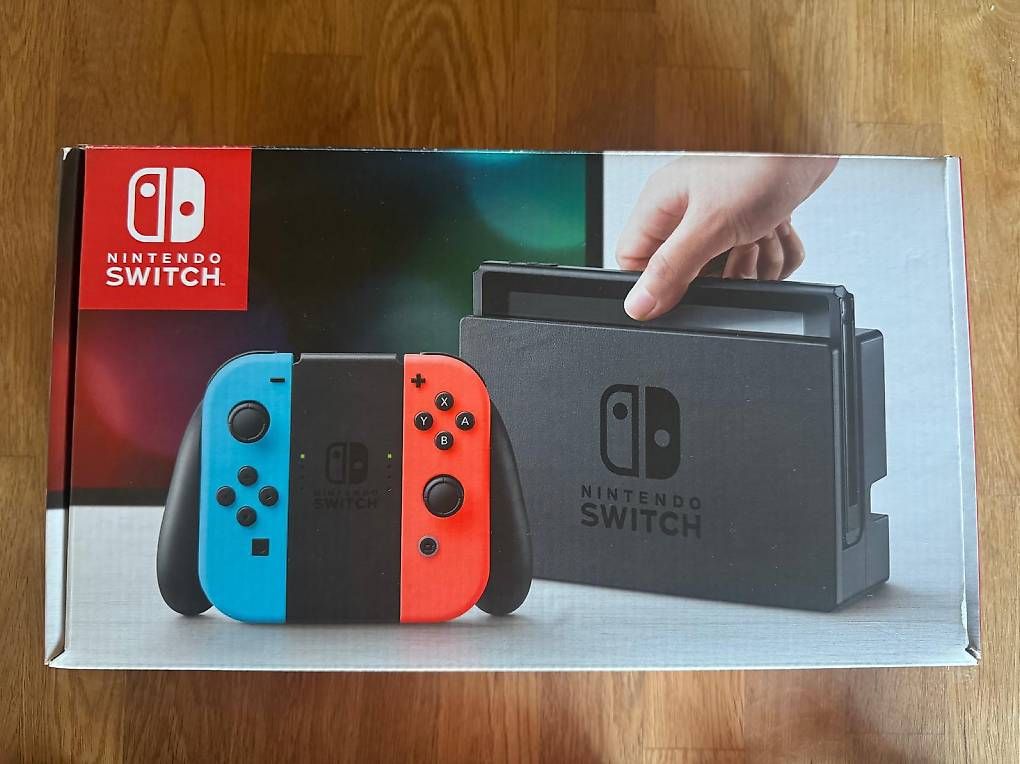 Nintendo Console: Nintendo Switch complète + Pokémon  Prête à jouer – Usato da Villars-tiercelin venduto da jul_98kb 1
