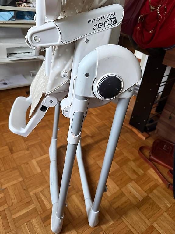 Tische: Seggiolino per tavolo  – Gebraucht aus Agno von sal_pbv8 2