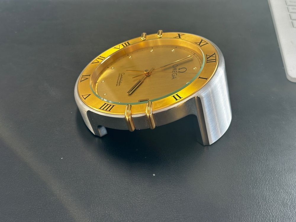Omega Orologi: Omega Constellation Tisch / Wand Uhr – Usato da Brüttisellen venduto da Alphawatch 2