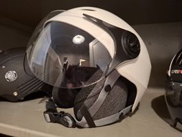 Casque urbain yeep.me avec visière 