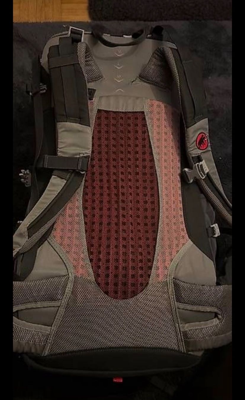 Rucksäcke: Hero crest 40 Mammut Rucksack – Gebraucht aus Basel von Muchachoo 1