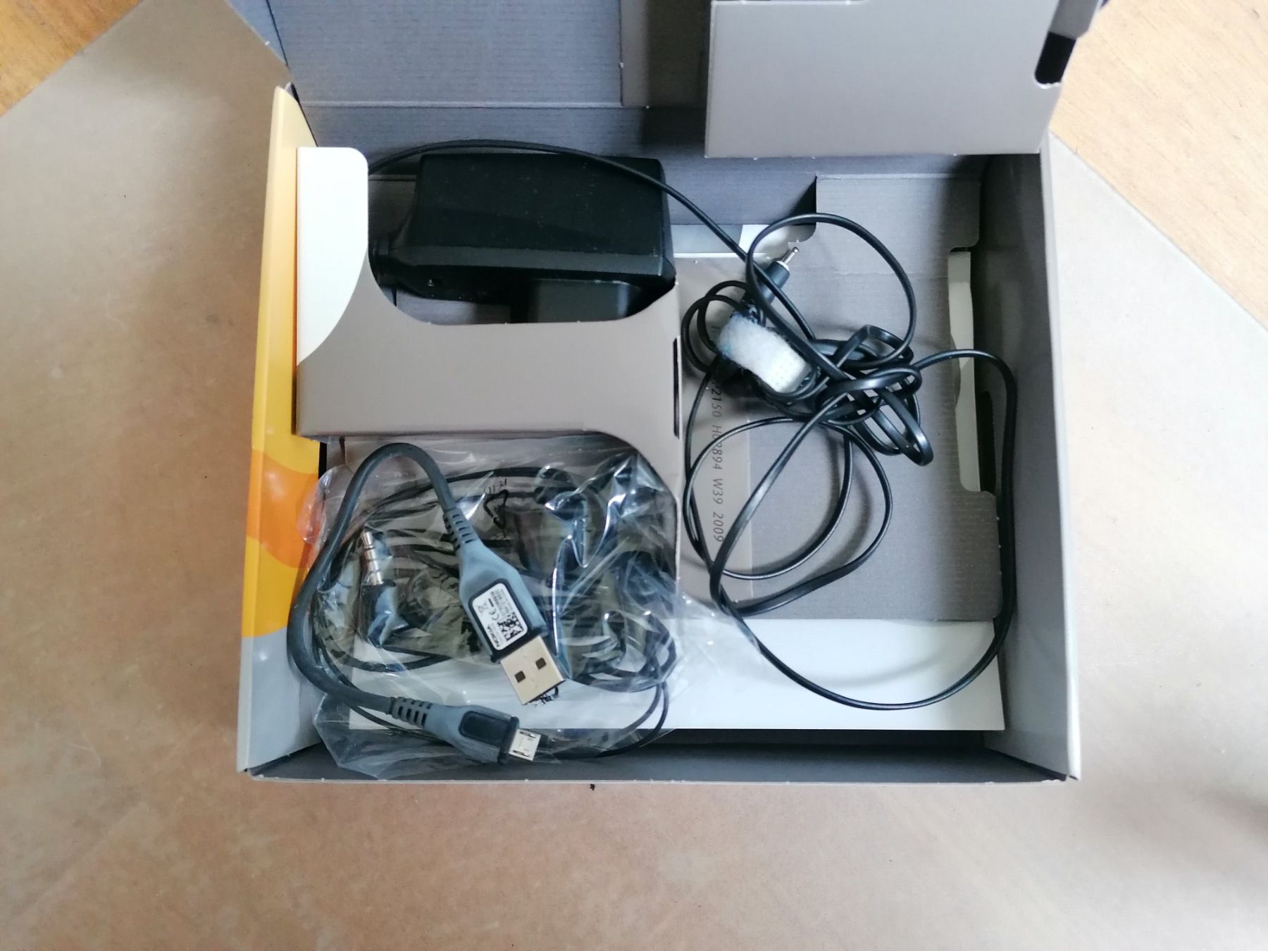 Nokia Handys / Smartphones: Nokia 6303 von 2010 mit OVP – Gebraucht aus Burgdorf von A006972 5