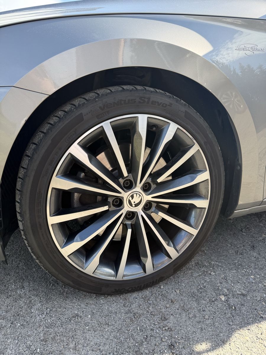 Skoda Autos: SKODA 2.0 TSI 280 L & K 4x4 DSG – Gebraucht aus Tuggen von mat_tmb7 3