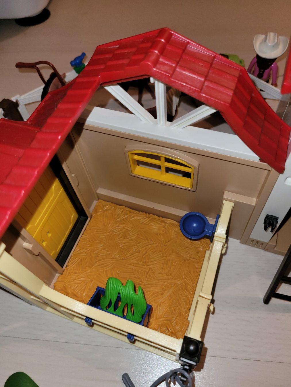 Playmobil Giocattoli: Playmobil grosser Reiterhof – Usato da Uster venduto da Gabi64 6
