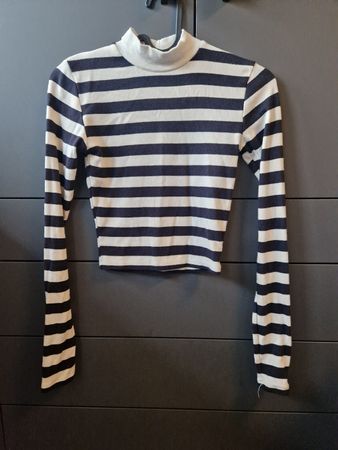 Langarmshirt leicht gecropt gestreift Gr. XS/S