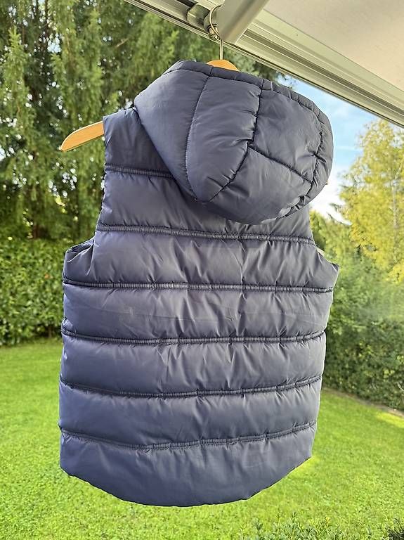 Benetton Altro abbigliamento per bambino: Benetton Gilet Weste M 7-8 Jahre – Usato da Zürich venduto da JumaRiku 1
