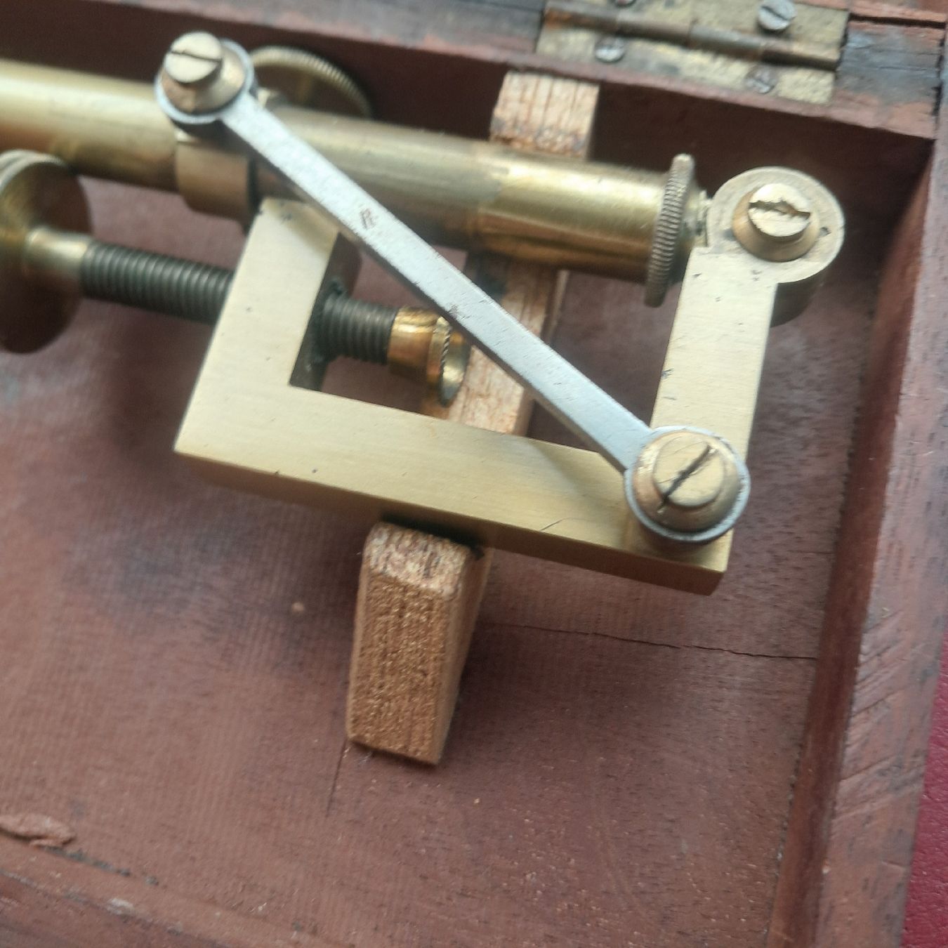 Misurare: Messinstrument mit Holzkoffer Messing antik gebraucht 1830?? – Usato da Dietikon venduto da una_y6wy 3