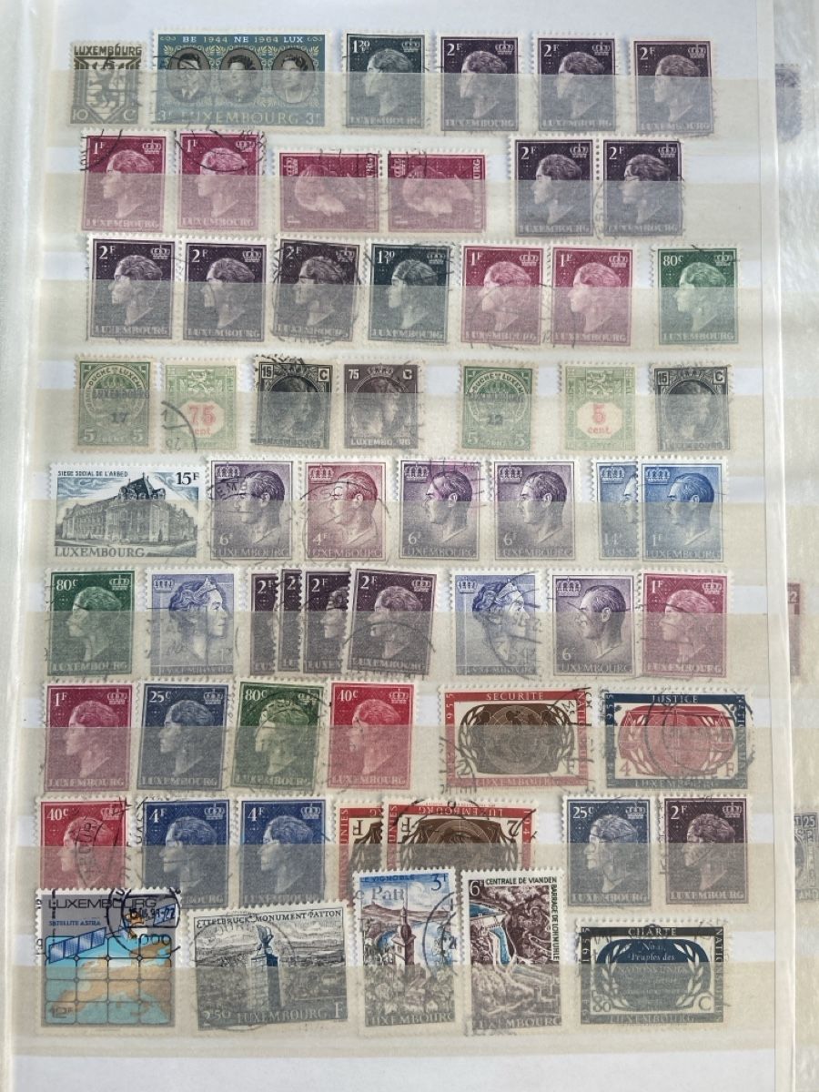 Tutti i francobolli: Luxembourg postage stamps 2 pages – Usato da Collex venduto da RCXGJ 1