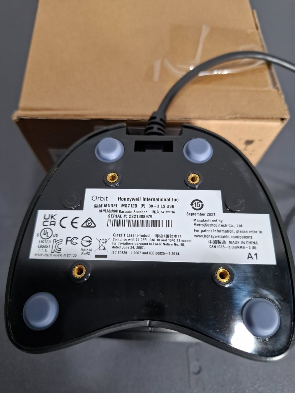Honeywell Scanner: Honeywell Orbit 7120 Scan code-barres omnidirectionnel USB – Neu und originalverpackt aus Villars-Ste-Croix von pau_8fls 3