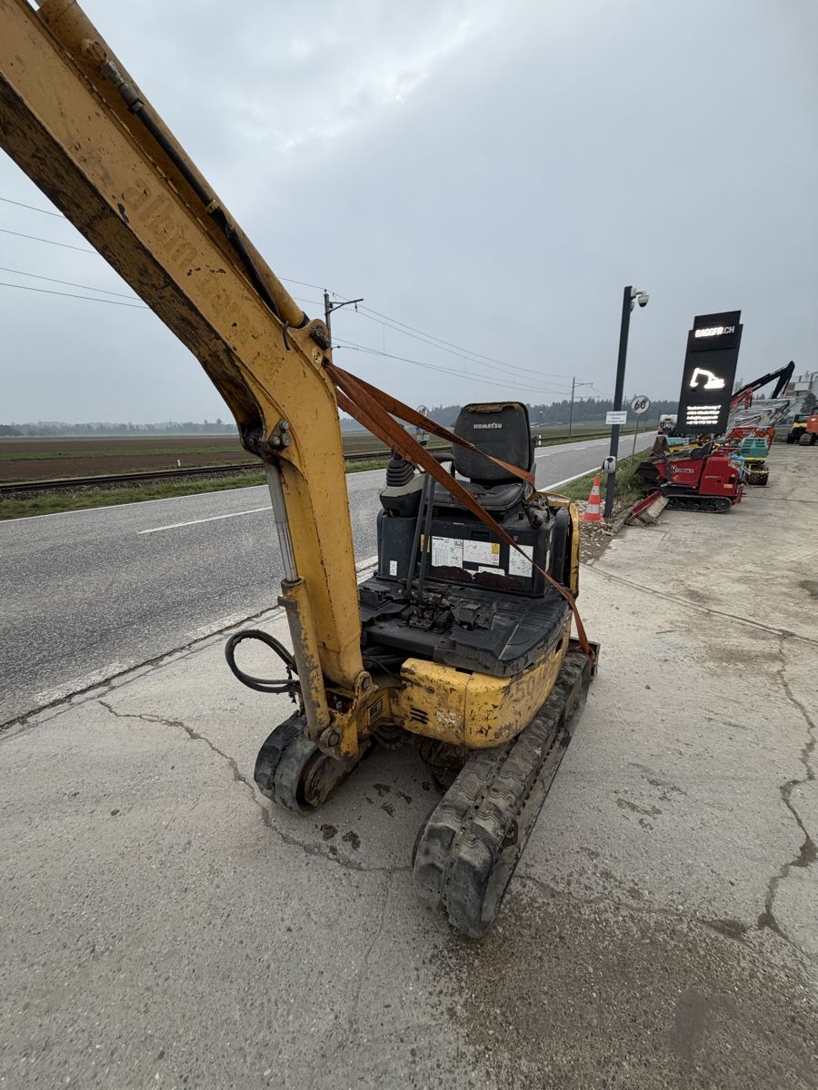 Komatsu Bagger: Komatsu PC16 – Defekt aus Niederbipp von baggerch 4