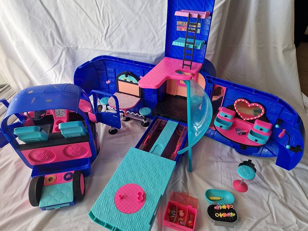 Jouets: LOL Camper – D'occasion à Rümlang par Zargi 2