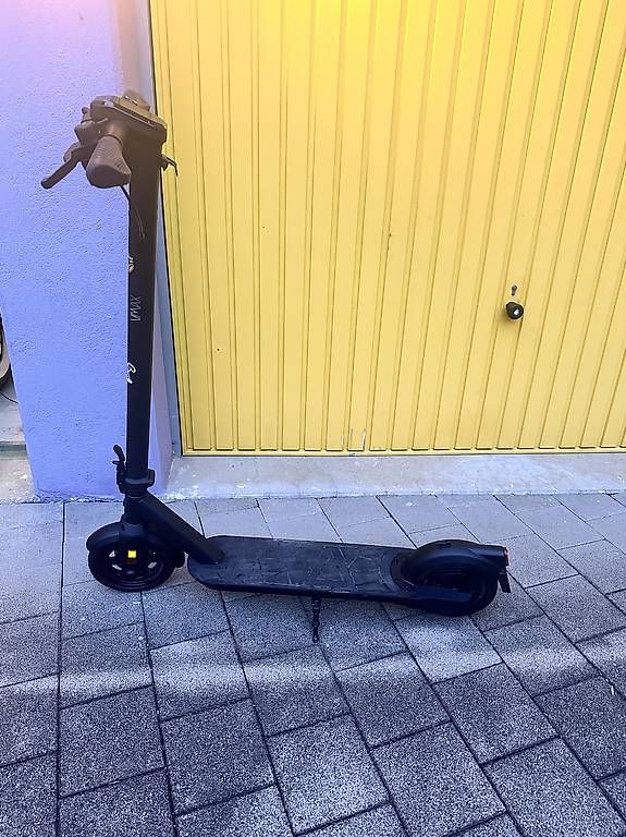 Kickboard: E Scooter VMAX VX5 ST – Usato da Mols venduto da Maece7