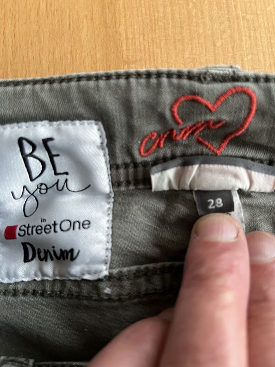 Pantaloni: Hose Damen – Usato da Kirchberg SG venduto da MB409_4x4 2