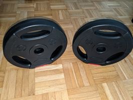 2 Hantelscheiben 2.5 kg Kunststoff schwarz